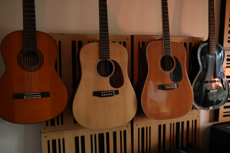 acoustic-guitar